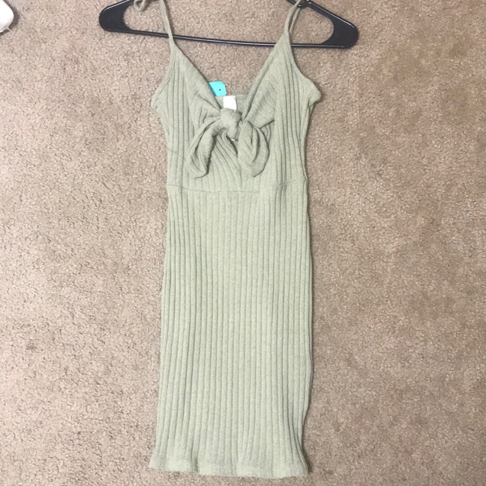 Q Fashion Olive Green Dress